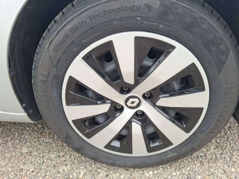 Renault Clio - Photo 22