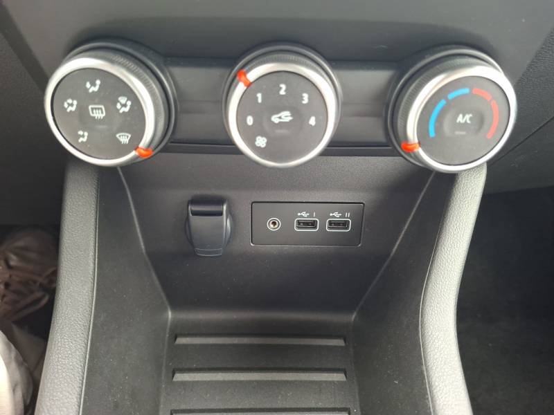 Renault Clio - Photo 25