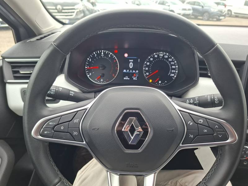 Renault Clio - Photo 27