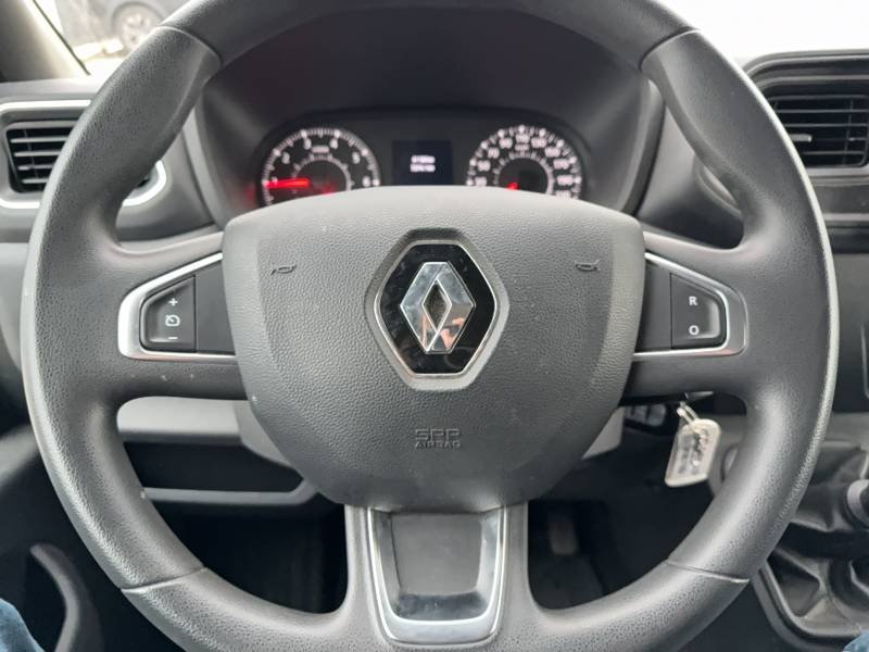 Renault Master - Photo 32