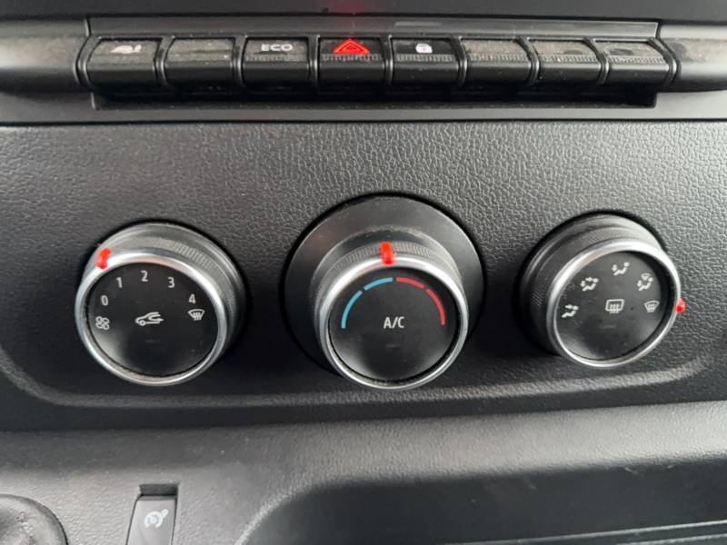 Renault Master - Photo 47