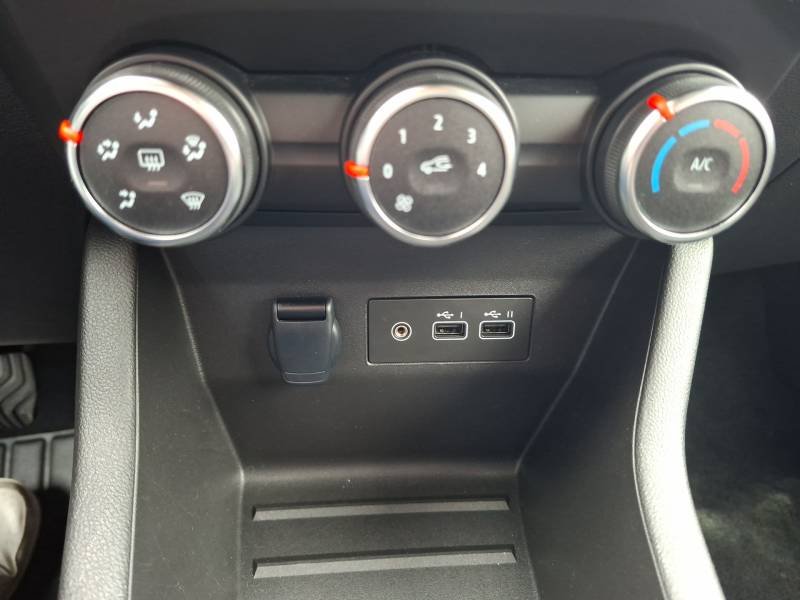 Renault Clio - Photo 21