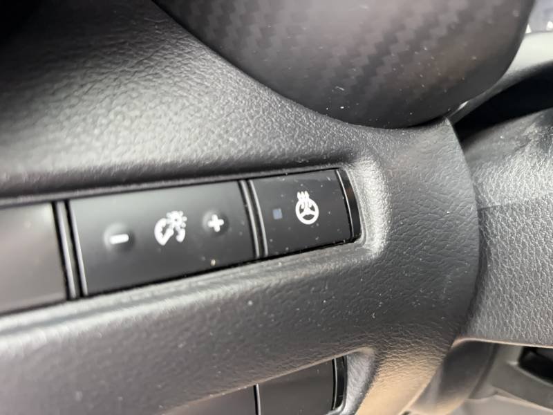 Nissan Juke - Photo 35