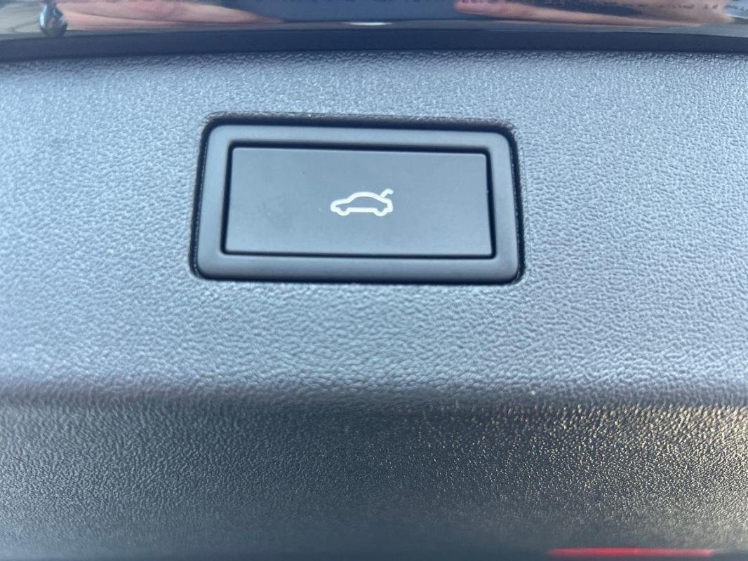 Volkswagen Tiguan - Photo 17