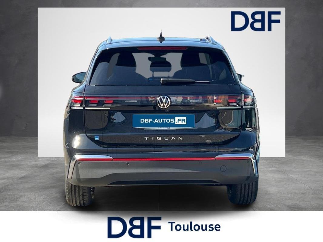 Volkswagen Tiguan - Photo 21