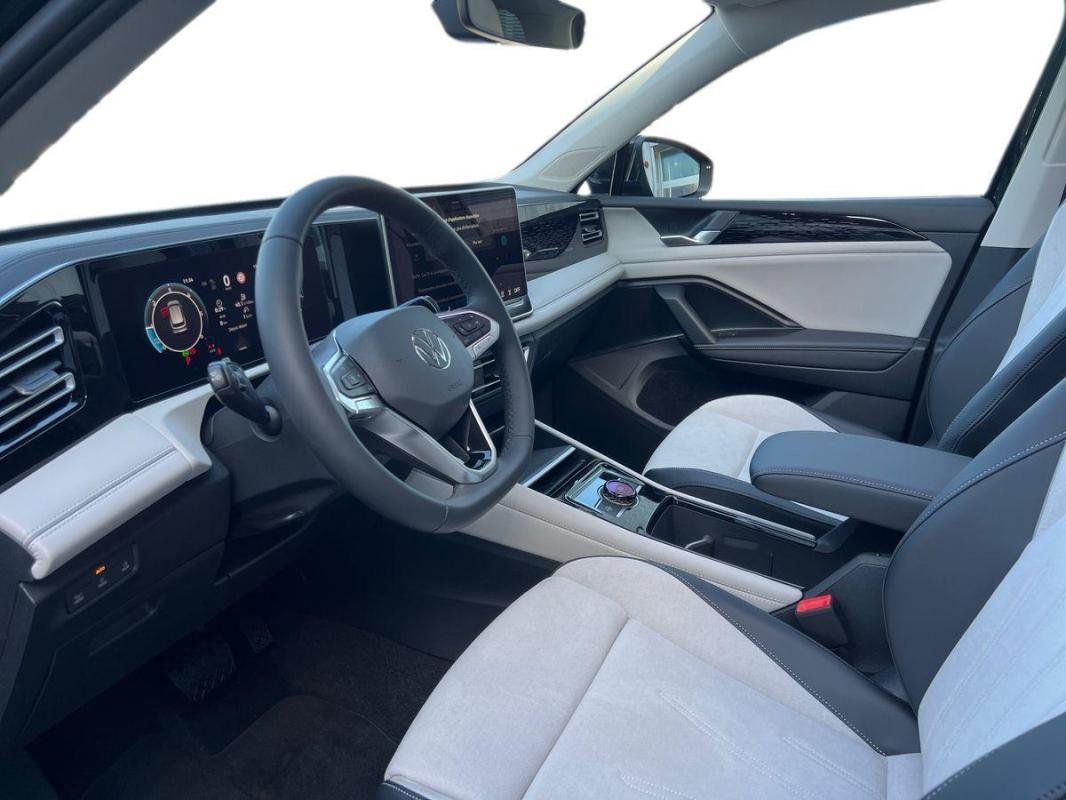 Volkswagen Tiguan - Photo 26