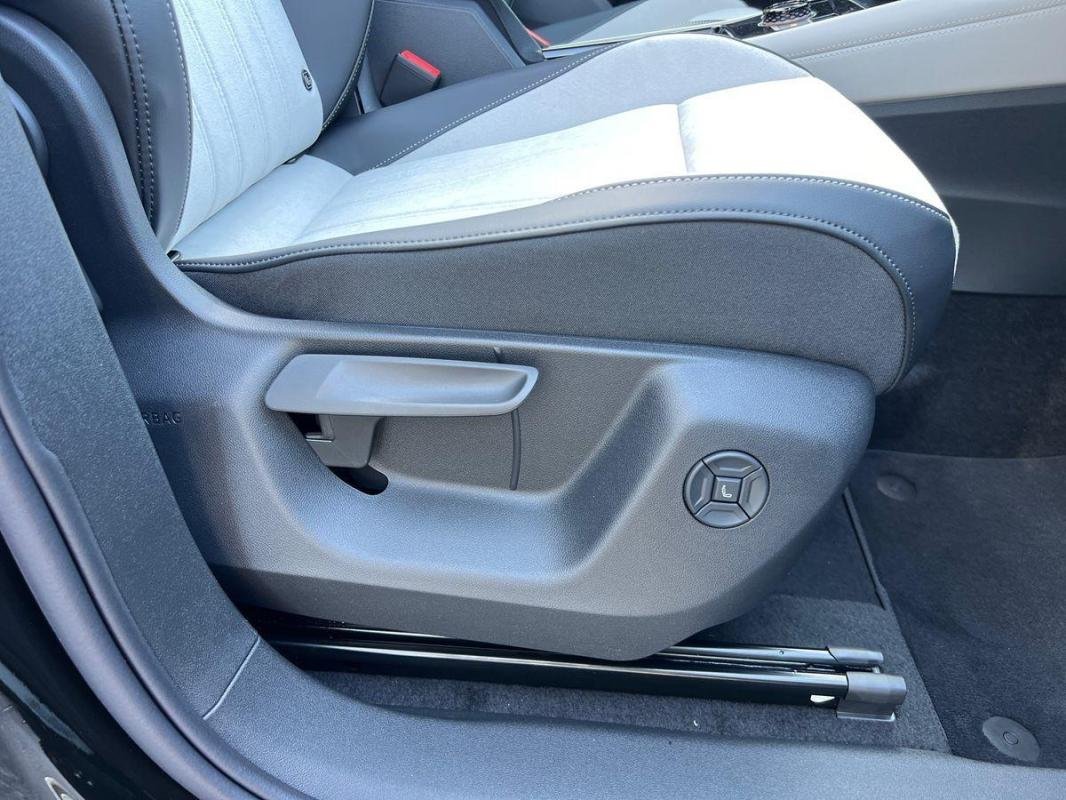 Volkswagen Tiguan - Photo 31