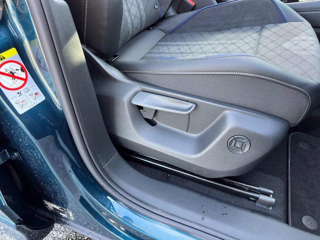 Volkswagen Tiguan - Photo 13
