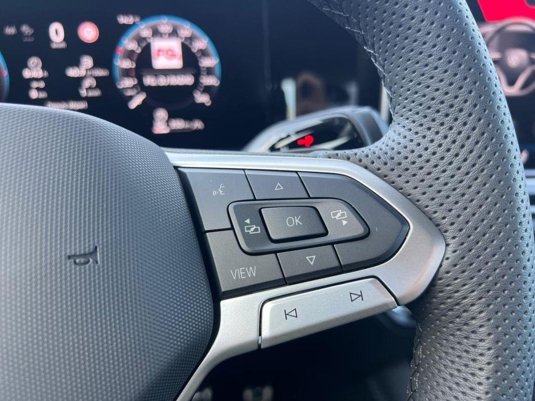 Volkswagen Tiguan - Photo 27