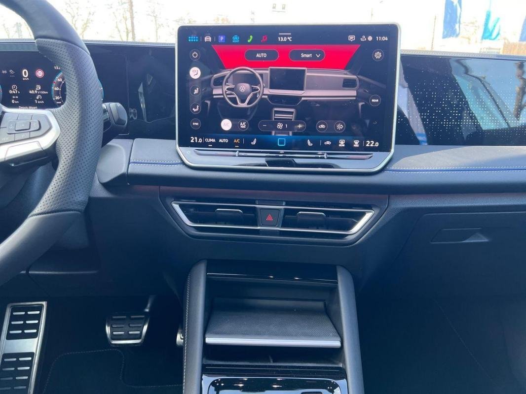 Volkswagen Tiguan - Photo 9