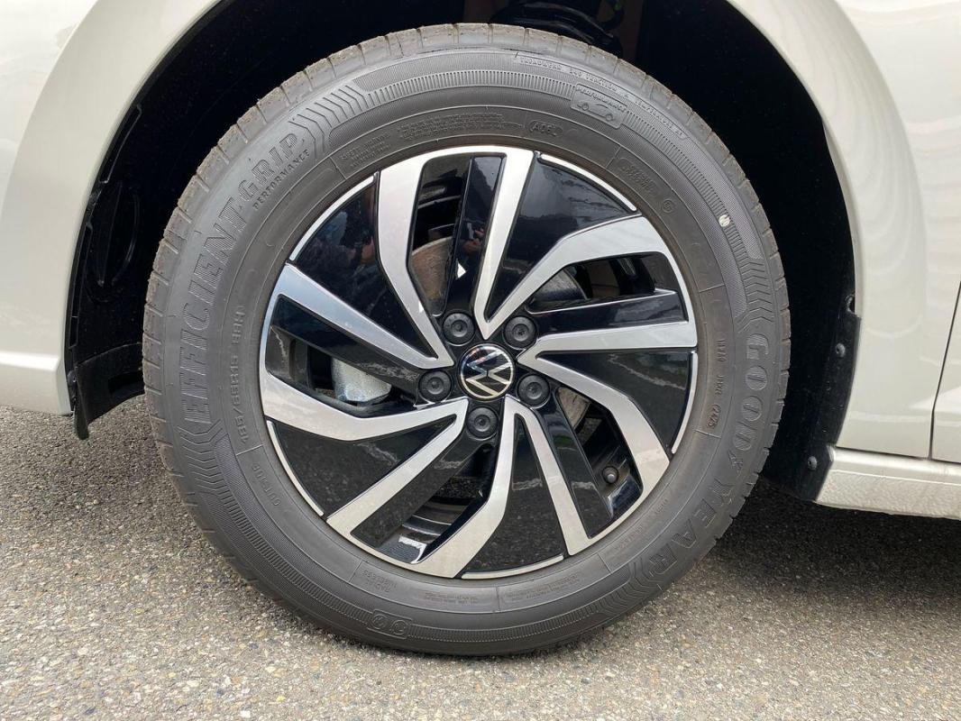 Volkswagen Polo - Photo 15