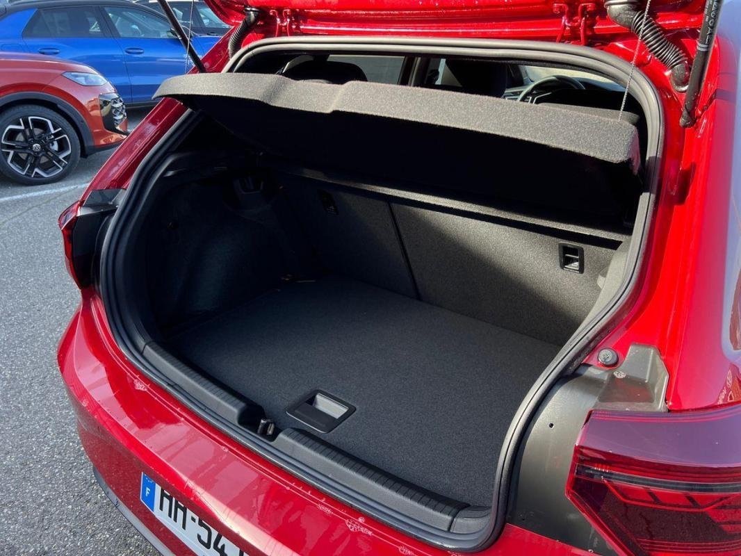 Volkswagen Polo - Photo 14