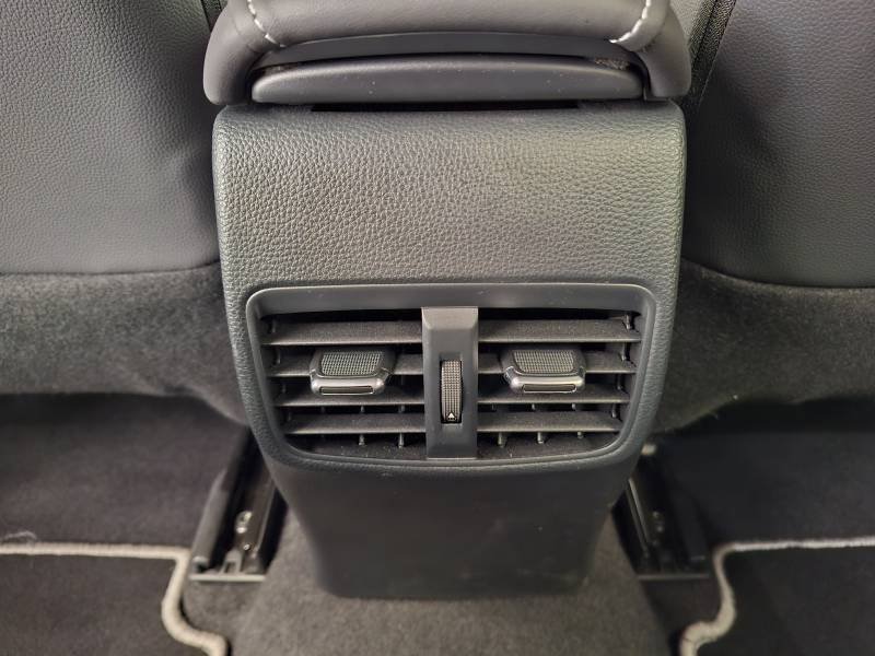 Toyota Corolla - Photo 15