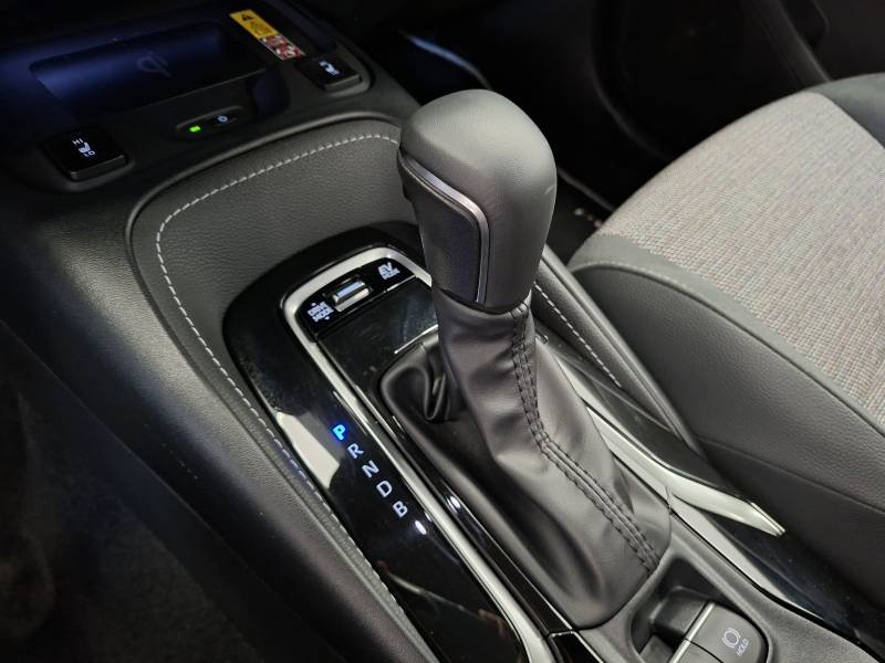 Toyota Corolla - Photo 25