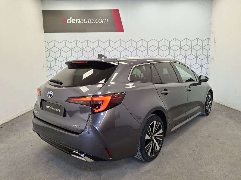 Toyota Corolla - Photo 3