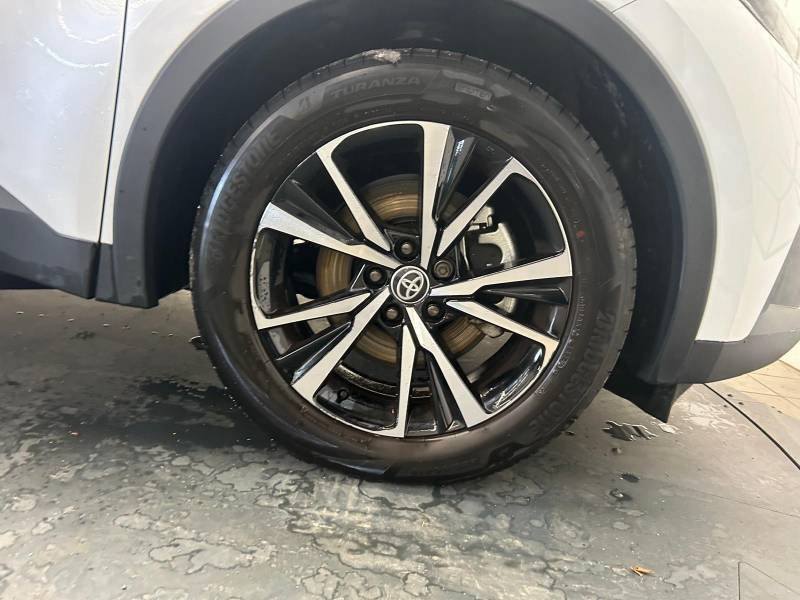 Toyota C-HR - Photo 9