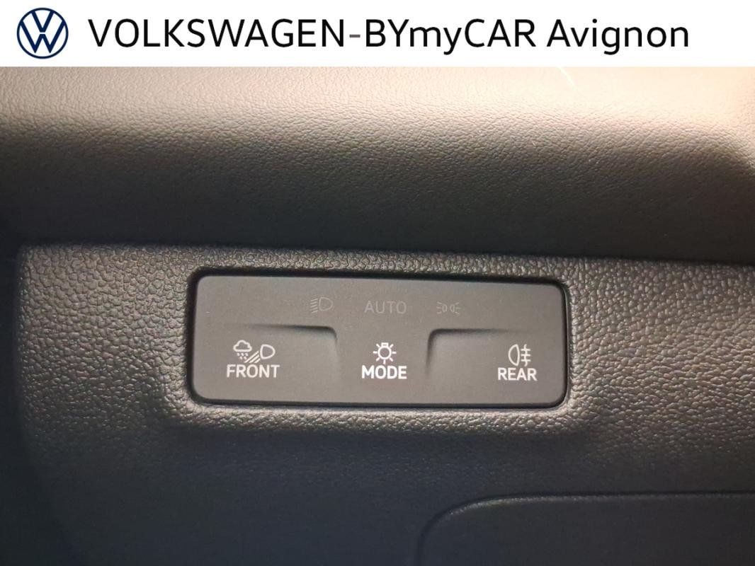 Volkswagen T-Roc - Photo 40