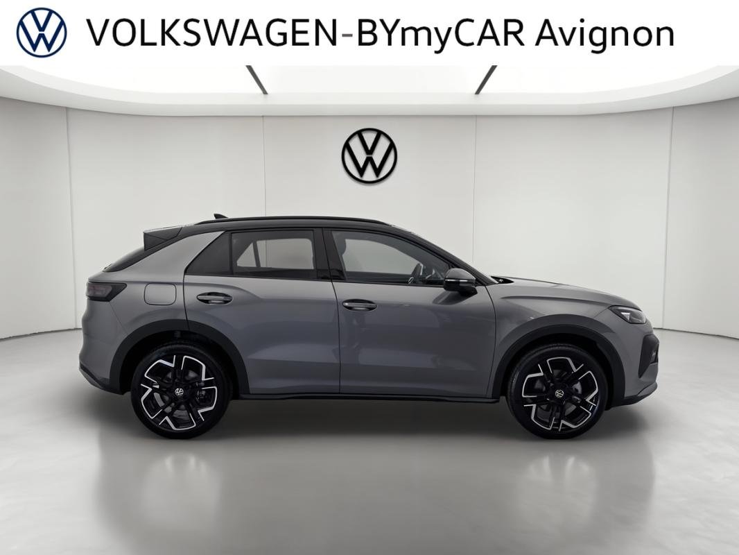 Volkswagen T-Roc - Photo 6