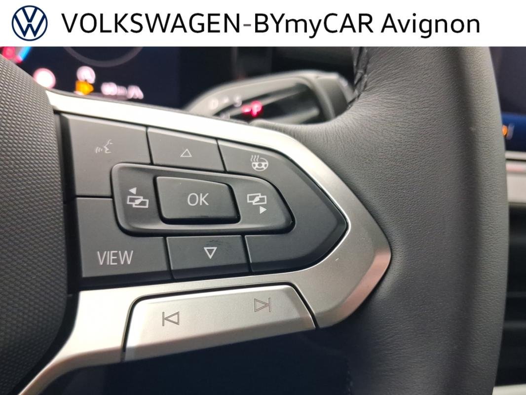 Volkswagen T-Roc - Photo 24
