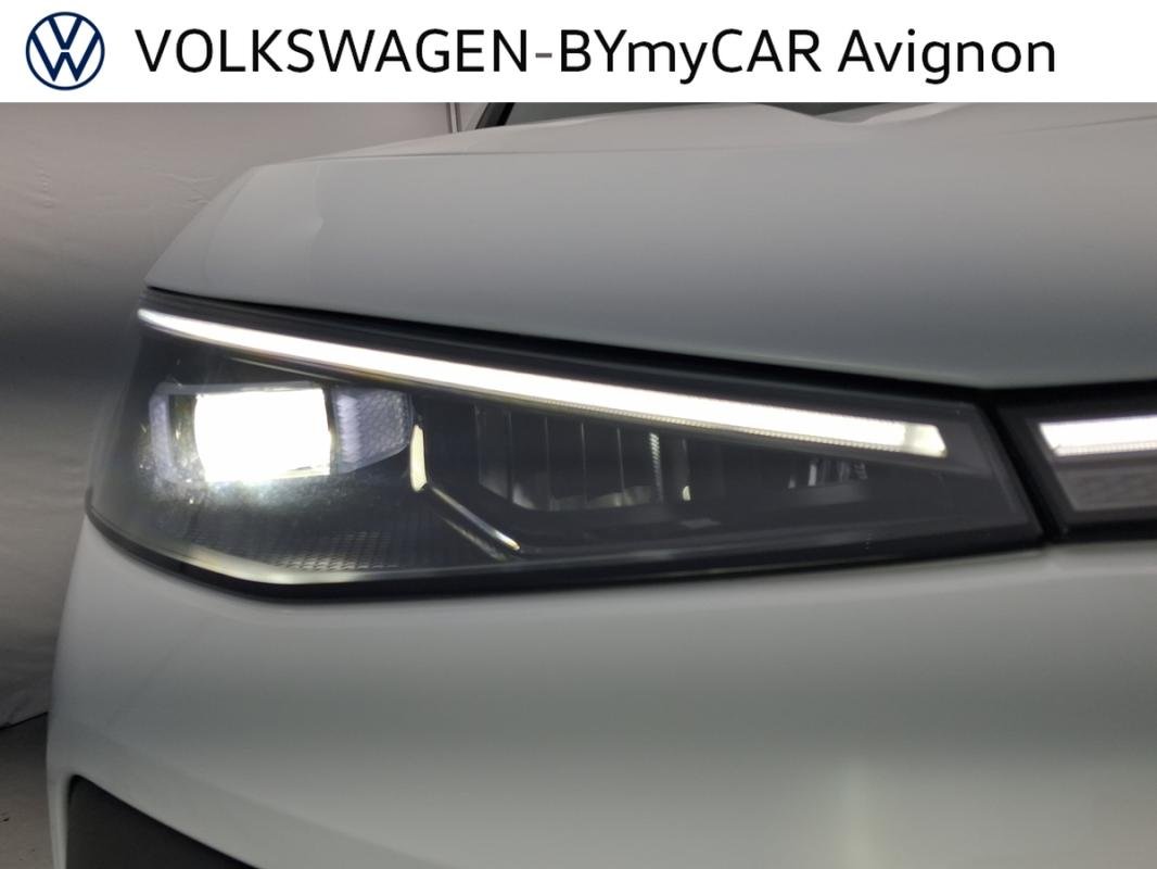 Volkswagen T-Roc - Photo 28
