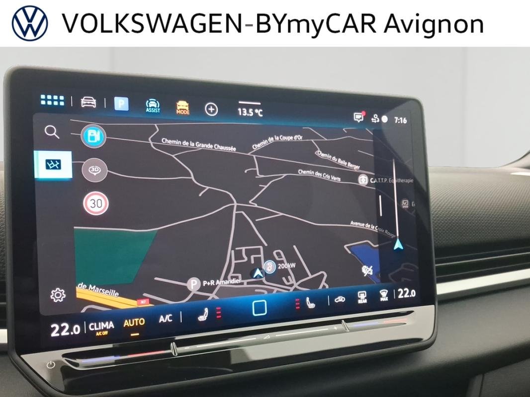 Volkswagen T-Roc - Photo 13
