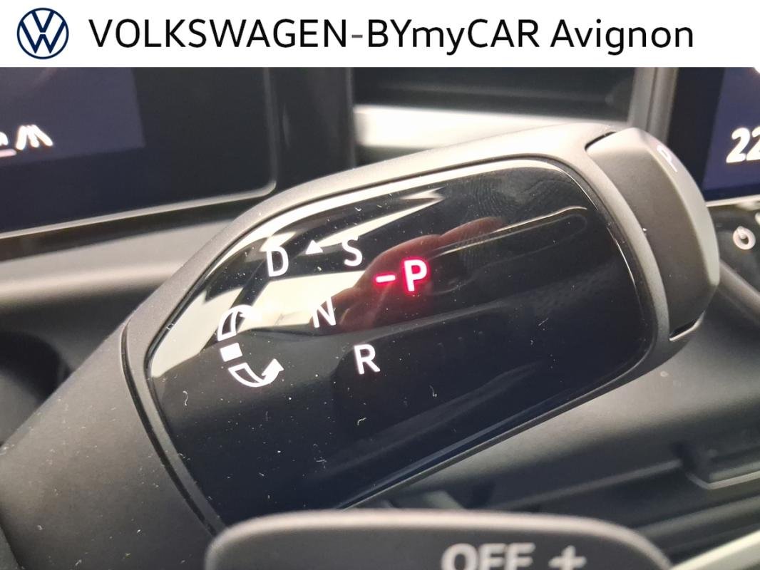 Volkswagen T-Roc - Photo 15