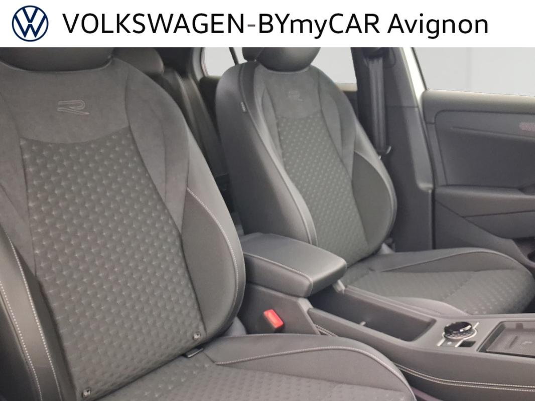 Volkswagen T-Roc - Photo 27