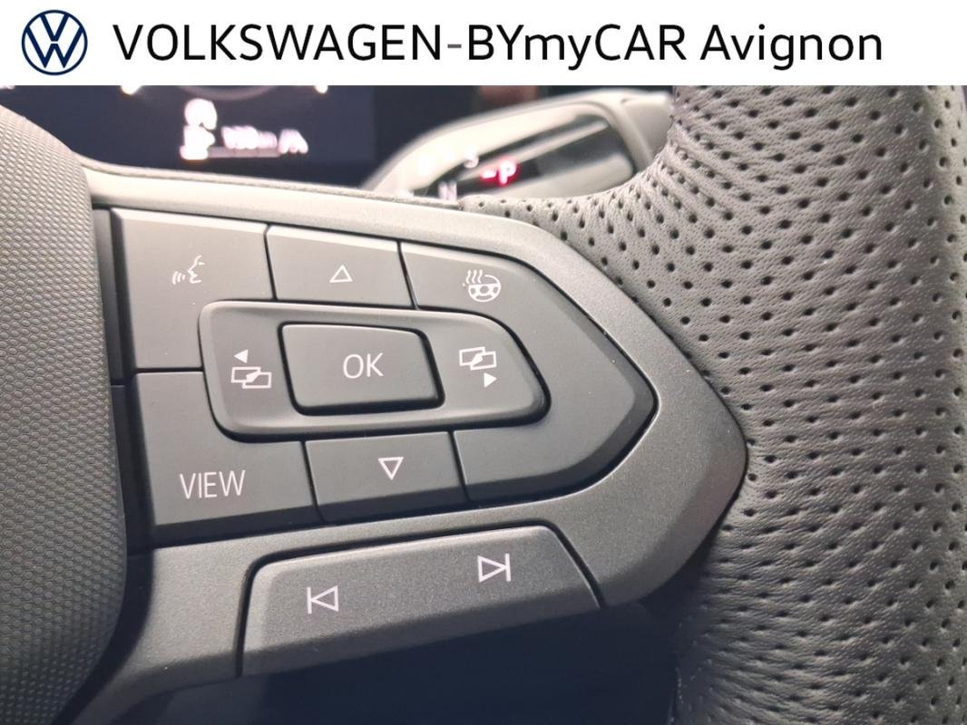 Volkswagen T-Roc - Photo 32