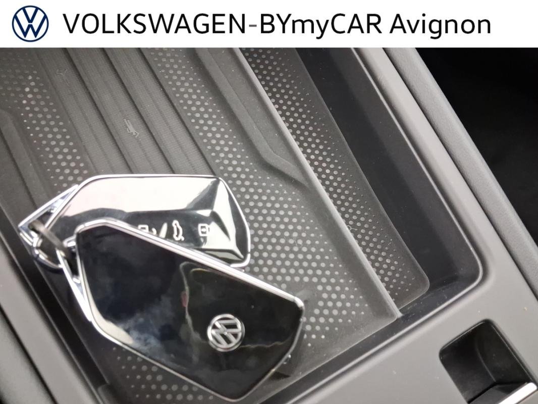 Volkswagen T-Roc - Photo 34