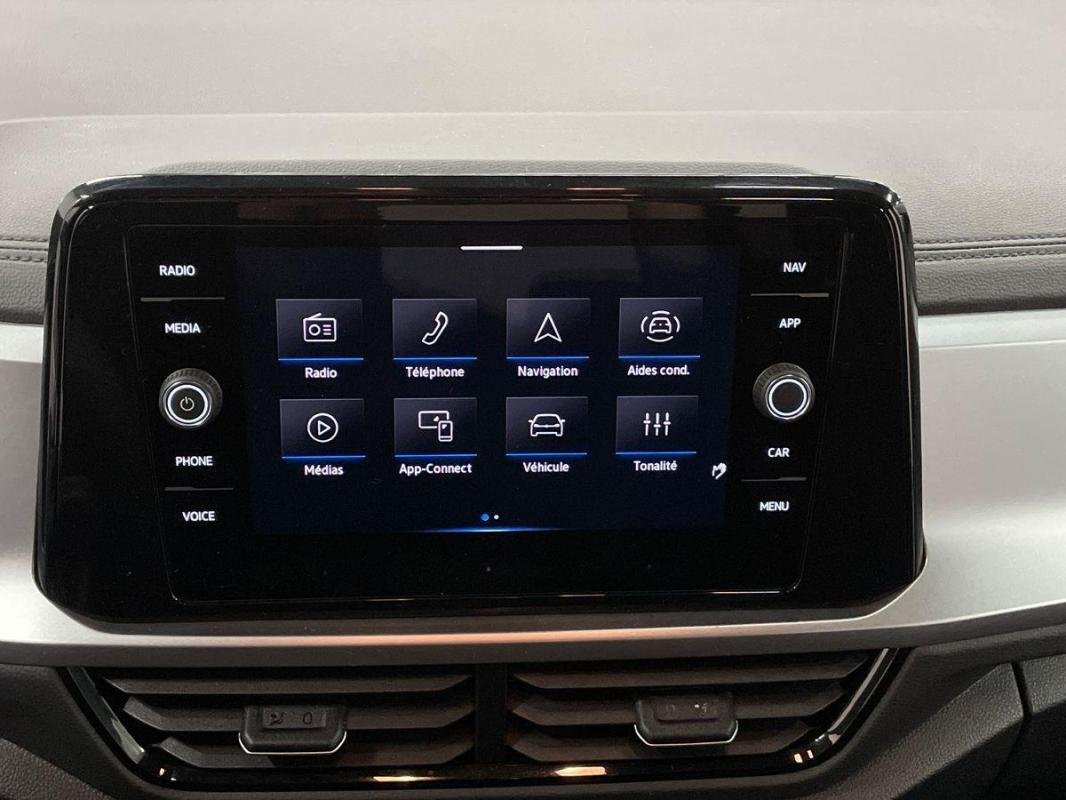 Volkswagen T-Roc - Photo 16
