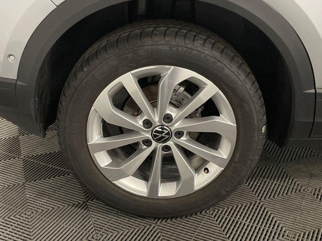 Volkswagen T-Roc - Photo 28