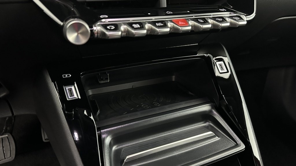 Peugeot 2008 - Photo 21
