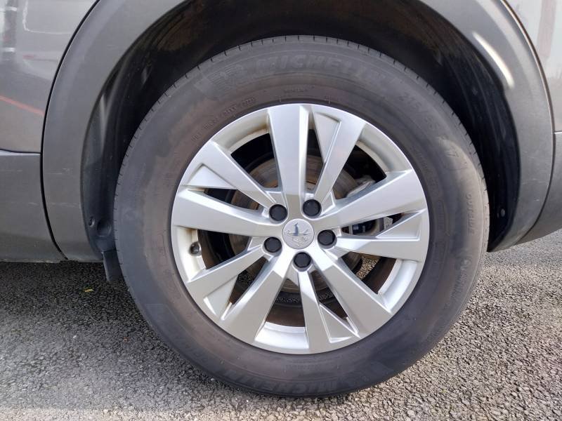 Peugeot 3008 - Photo 11
