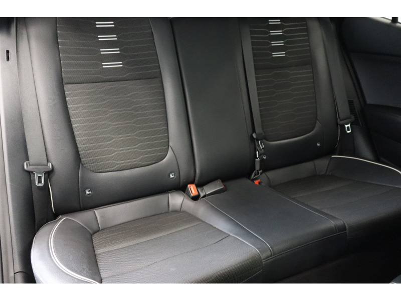 Kia Stonic - Photo 12