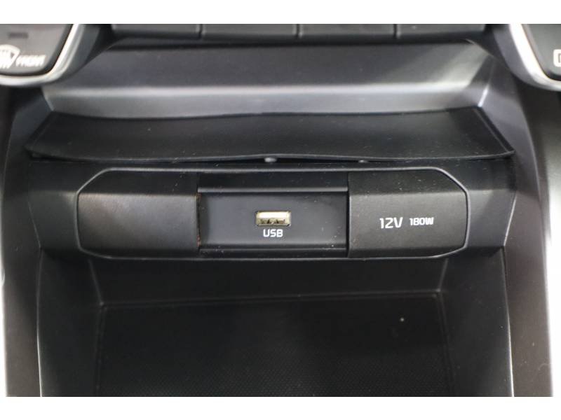 Kia Stonic - Photo 28