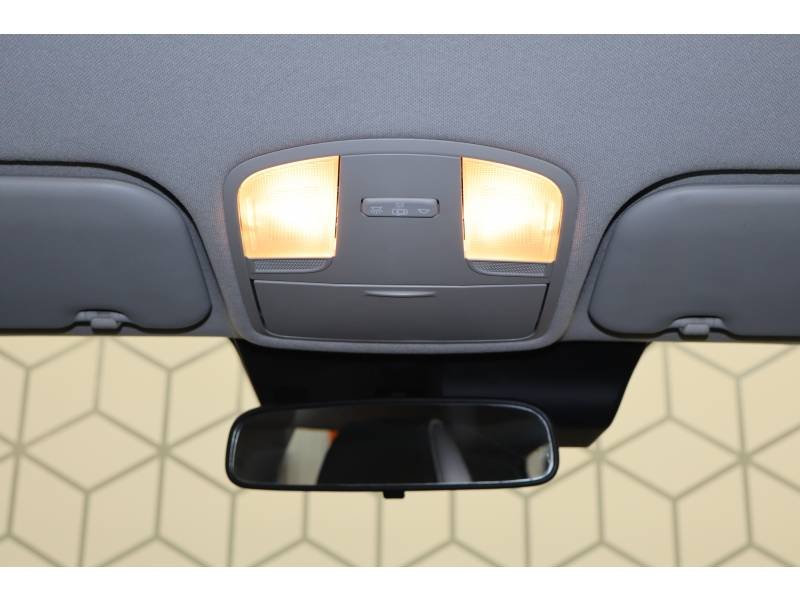 Kia Stonic - Photo 36