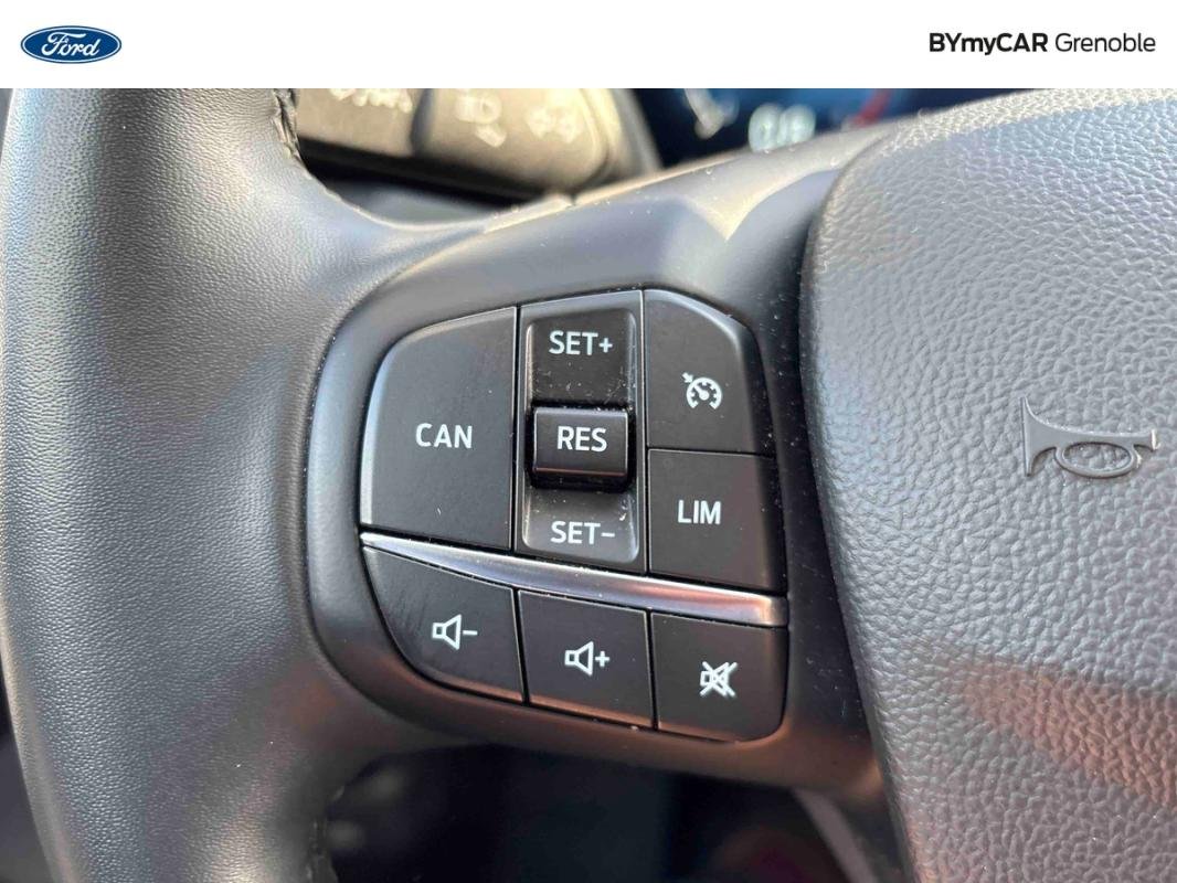 Ford Focus - Photo 24