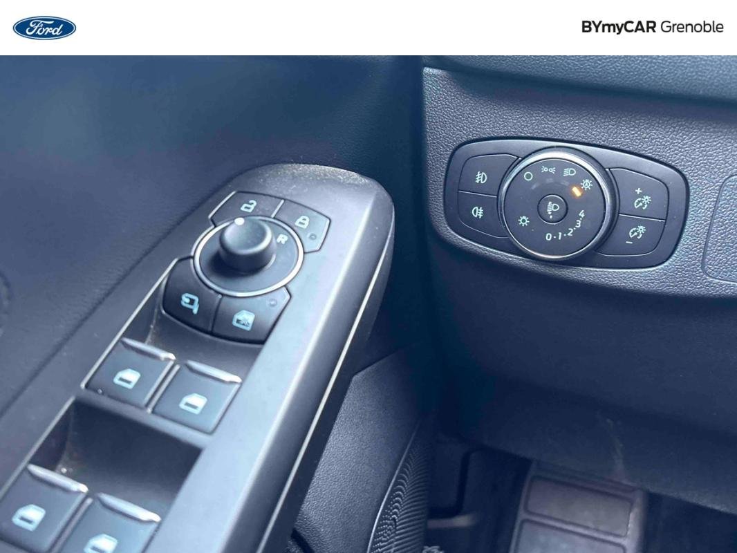 Ford Focus - Photo 17