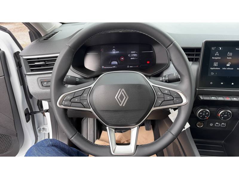 Renault Clio - Photo 16