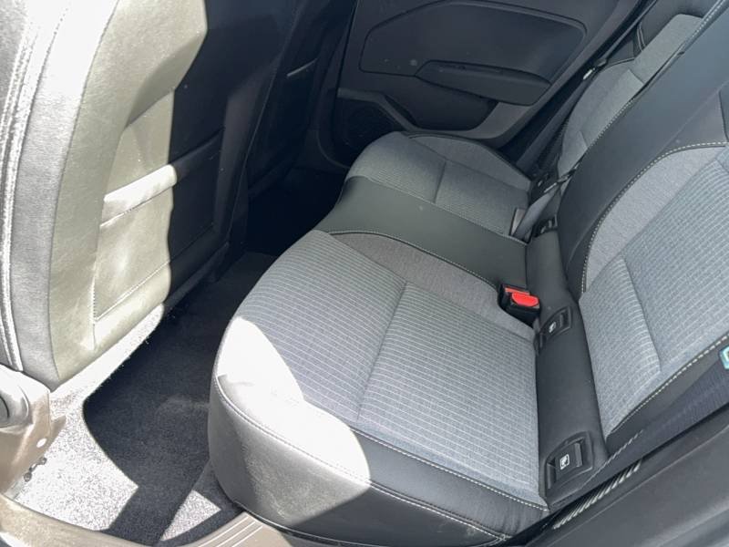 Renault Clio - Photo 24