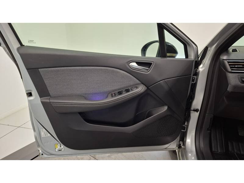 Renault Clio - Photo 27
