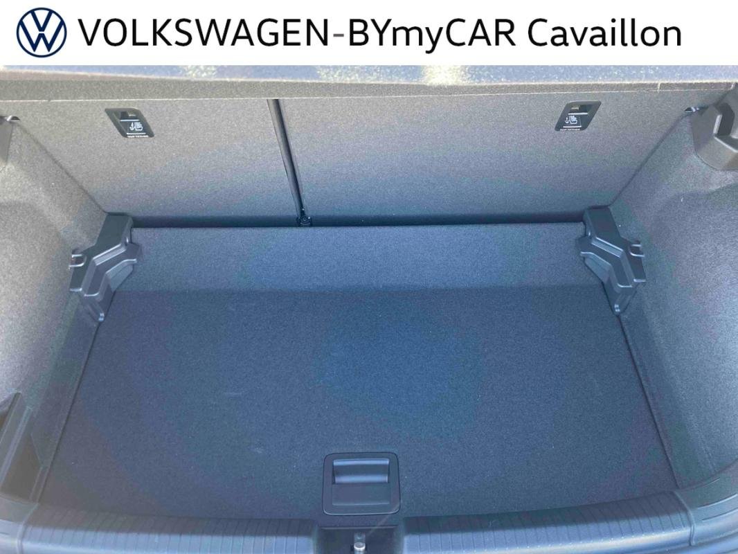 Volkswagen Polo - Photo 24