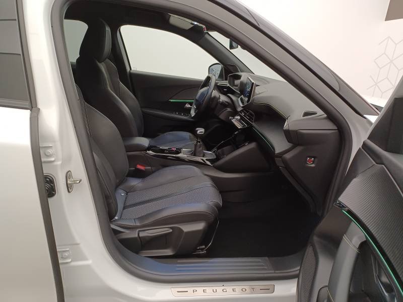 Peugeot 2008 - Photo 14