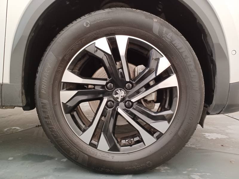 Peugeot 2008 - Photo 10