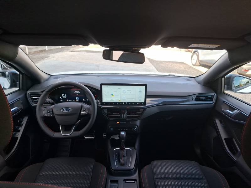 Ford Focus - Photo 11