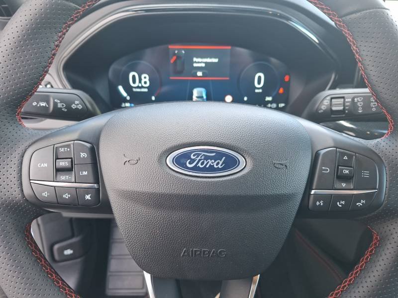 Ford Focus - Photo 23