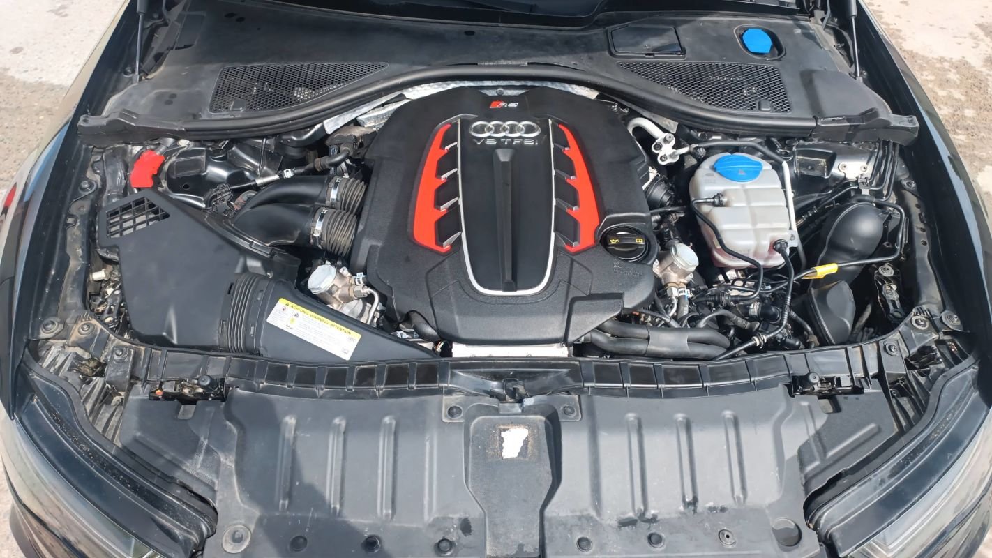 Audi RS6 Avant - Photo 15