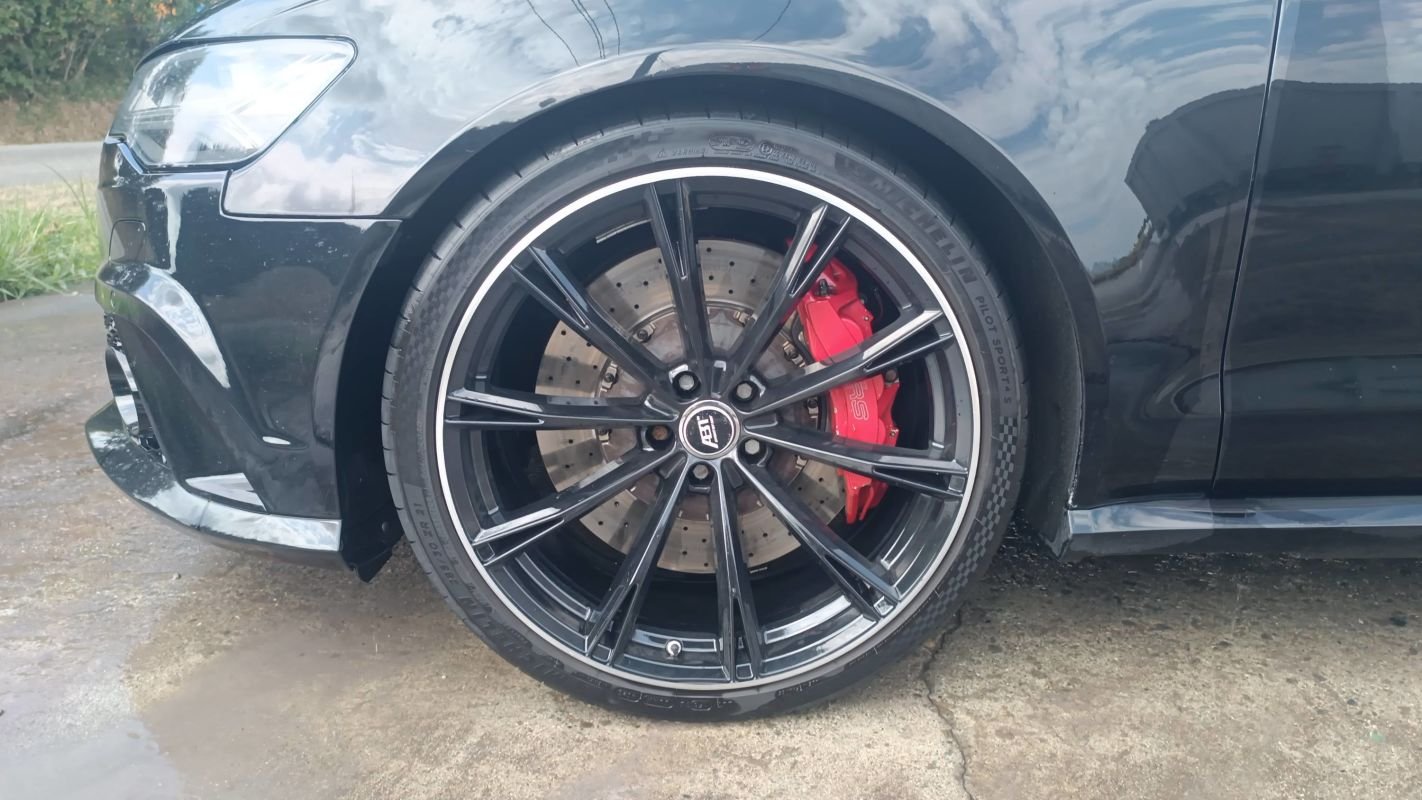 Audi RS6 Avant - Photo 18