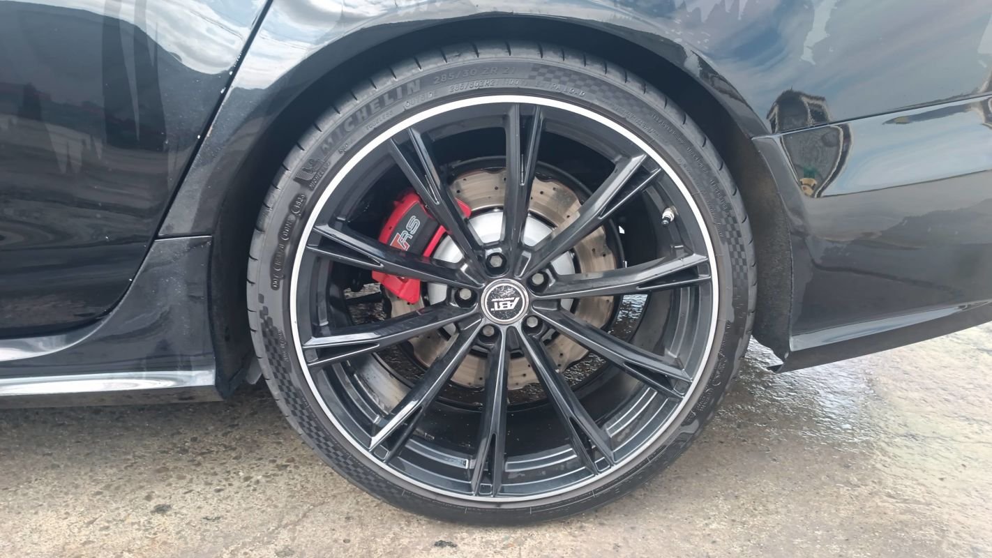 Audi RS6 Avant - Photo 19