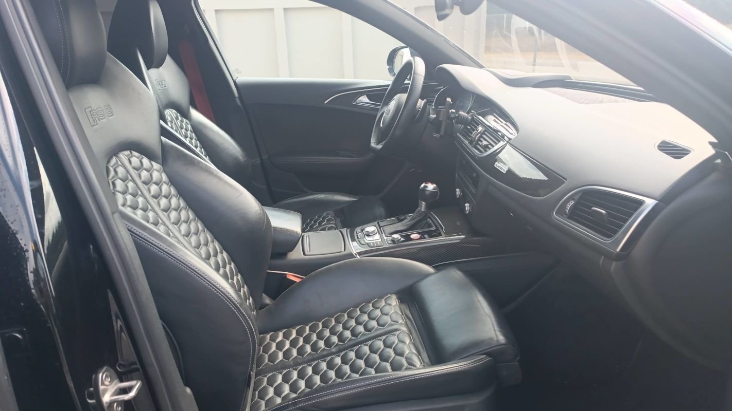 Audi RS6 Avant - Photo 29